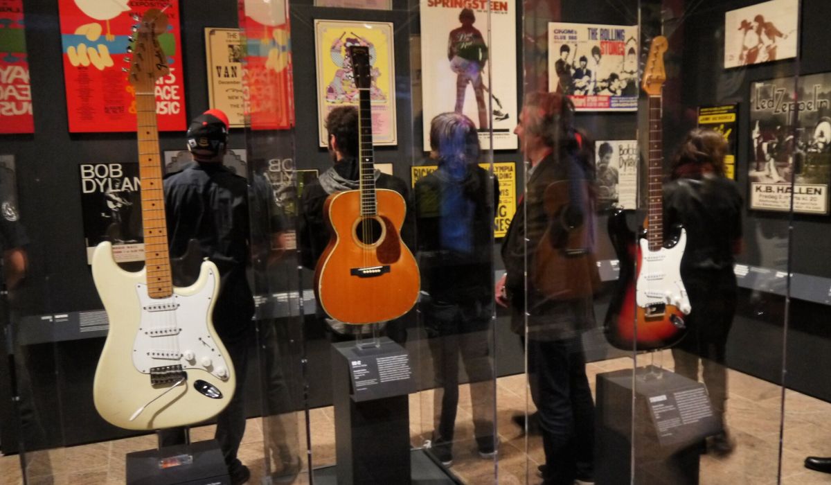 Jimi-Hendrixs-Woodstock-Strat